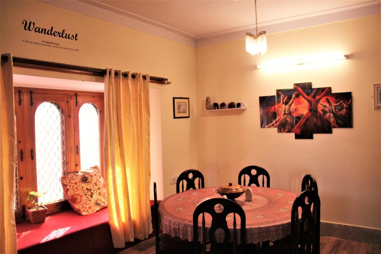 Republika Central Mansehra المظهر الخارجي الصورة