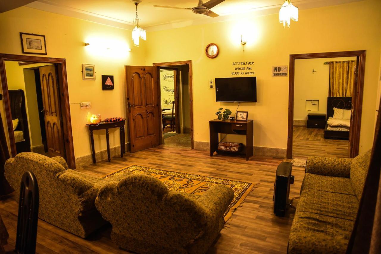Republika Central Mansehra المظهر الخارجي الصورة